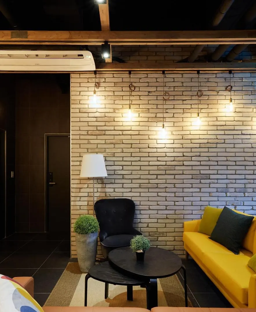Hostel Cleo Seoul Hongdae